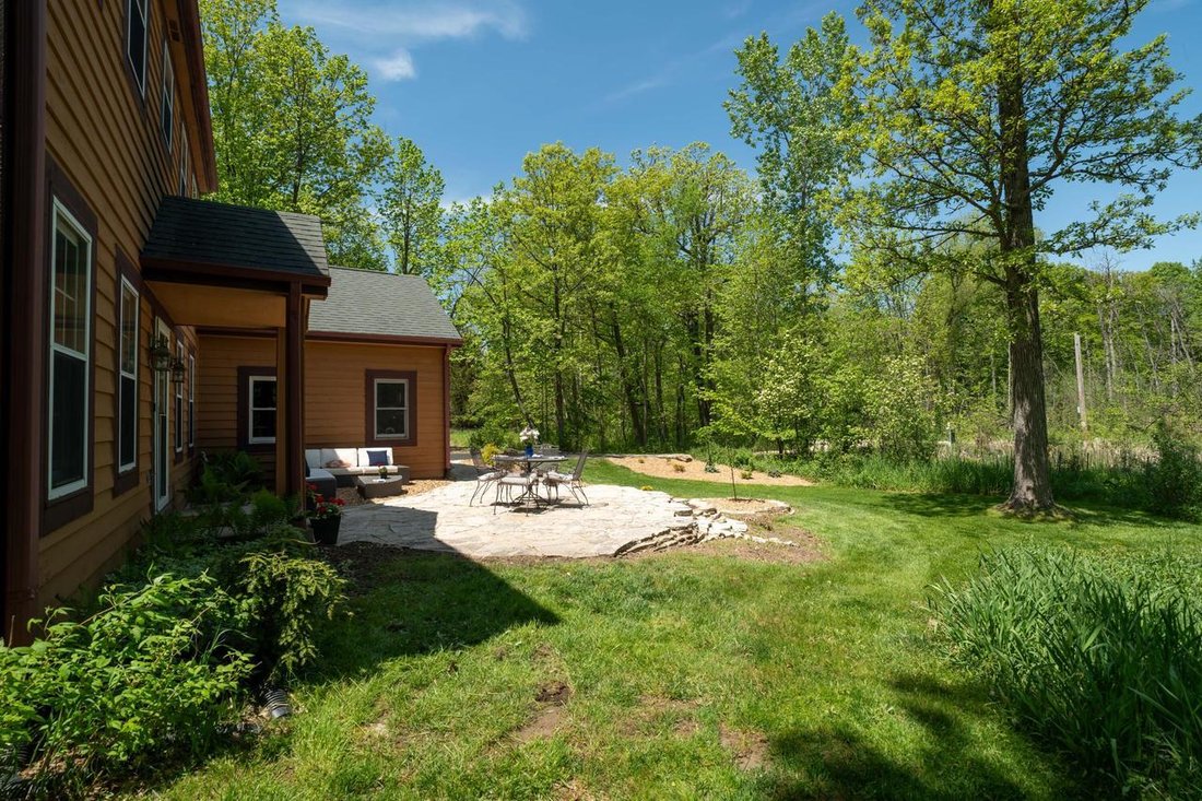 House in Thiensville, Wisconsin, United States 2 - 17787871