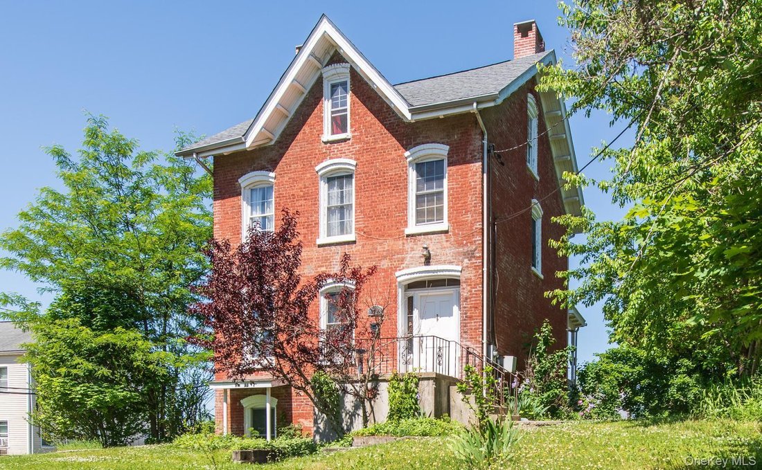 House in Beacon, New York, United States 2 - 18032033
