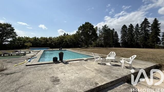 Calignac, Nouvelle-Aquitaine, France 4 - 18035438