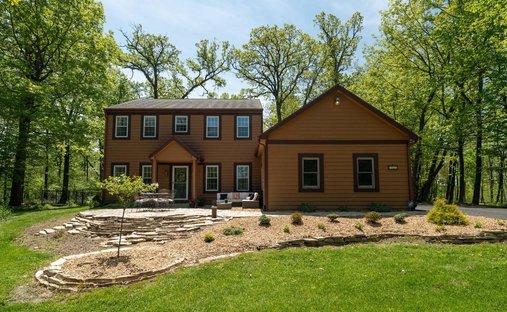 House in Thiensville, Wisconsin, United States 1
