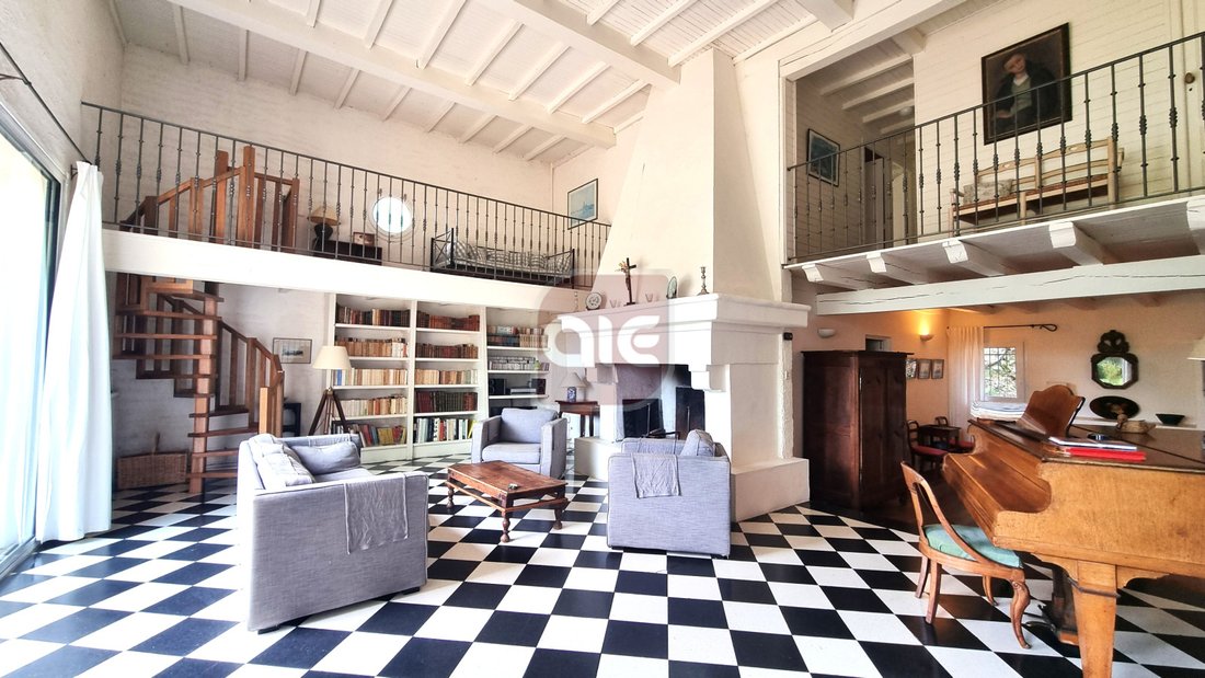 Villa in Montferrier-sur-Lez, Occitania, France 5 - 18029562