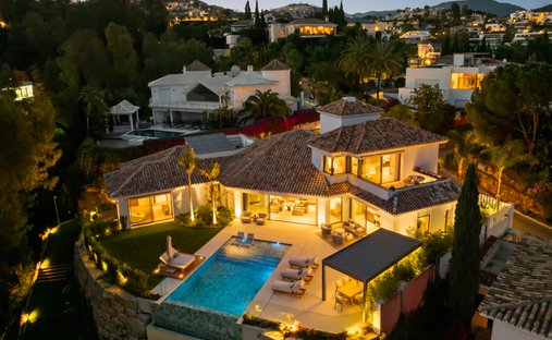 Villa a La Quinta, Benahavís, Andalusia 1