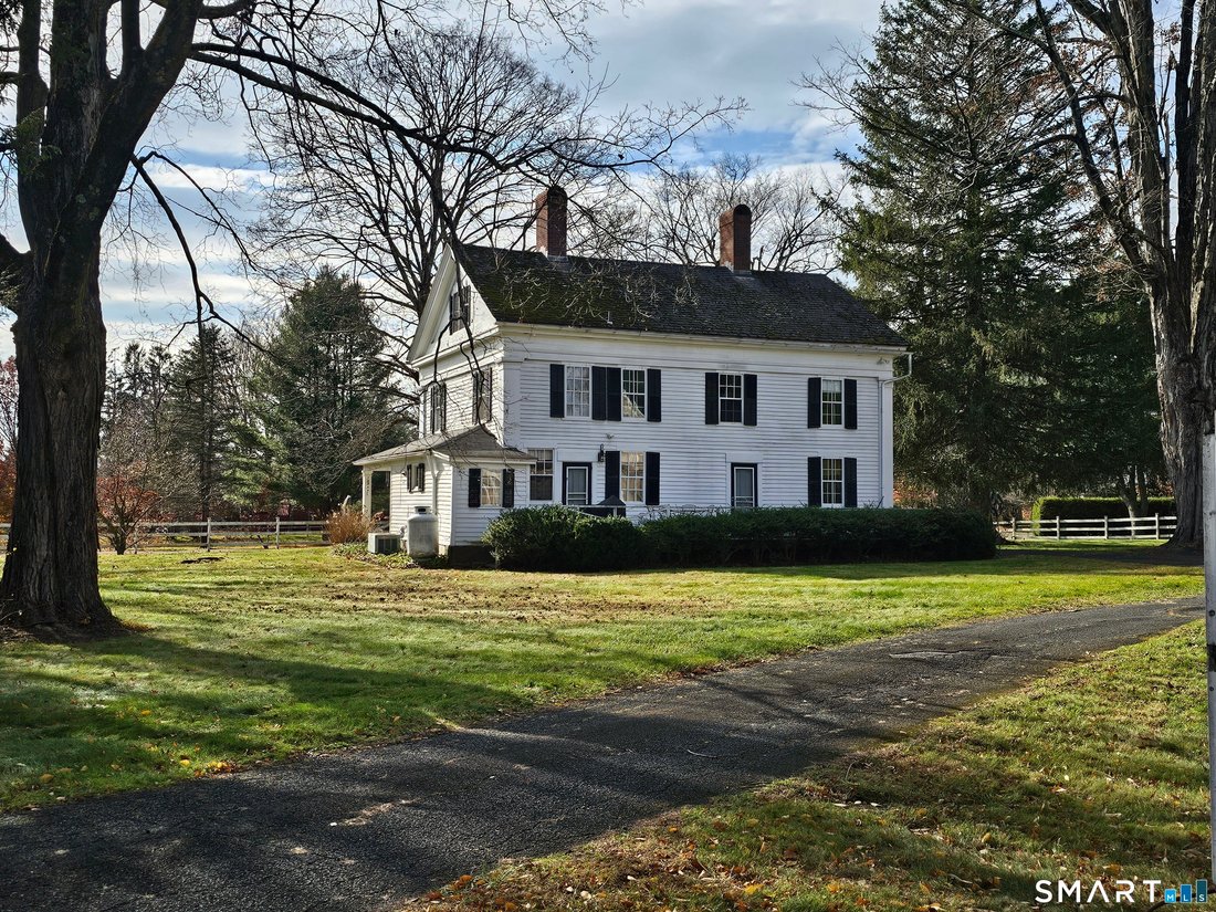 House in Woodbury, Connecticut, United States 3 - 18032988
