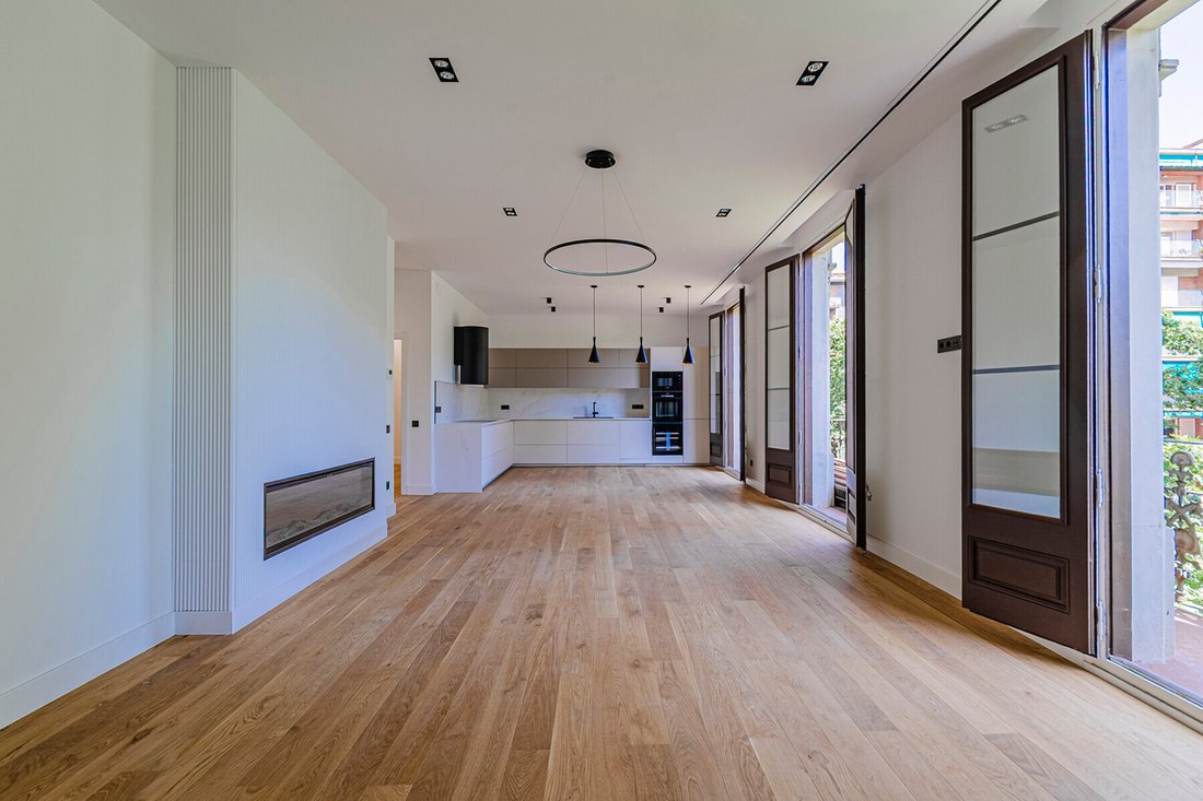 Apartment in Eixample, Barcelona, Spain 2 - 18032872