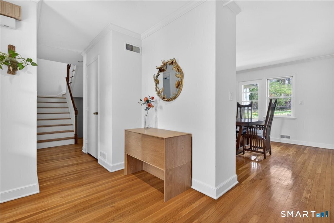 House in Hamden, Connecticut, United States 4 - 18032987