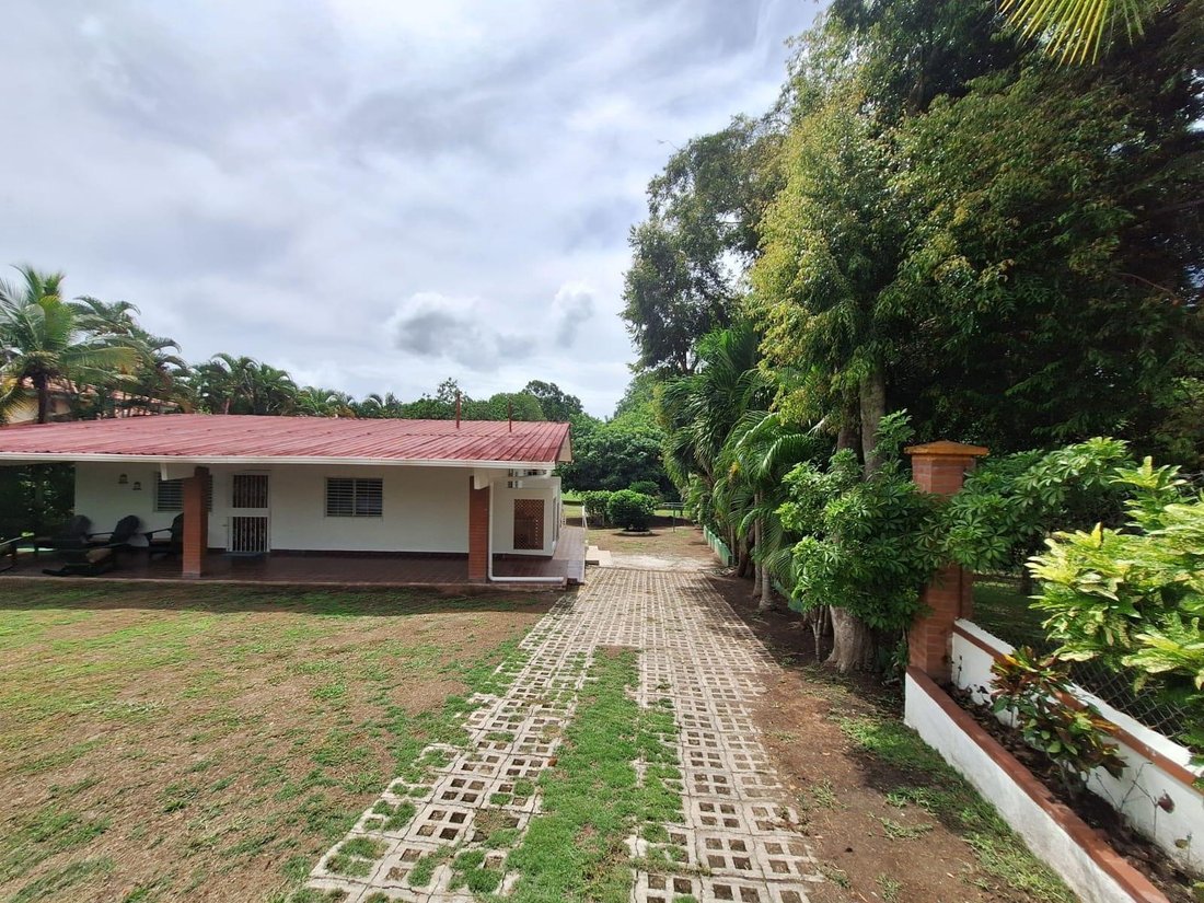 House in San Carlos District, Panama, Panama 1 - 18033254
