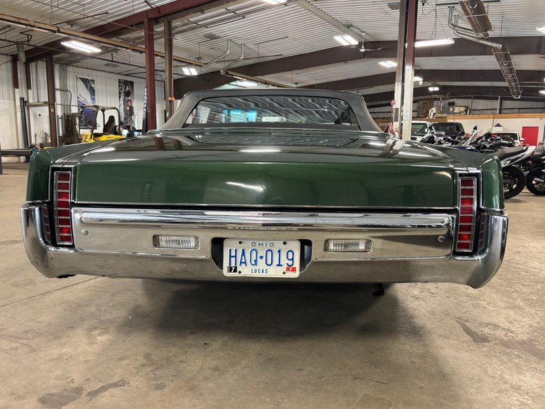 Cabriolet in Traverse City, United States 5 - 18033765