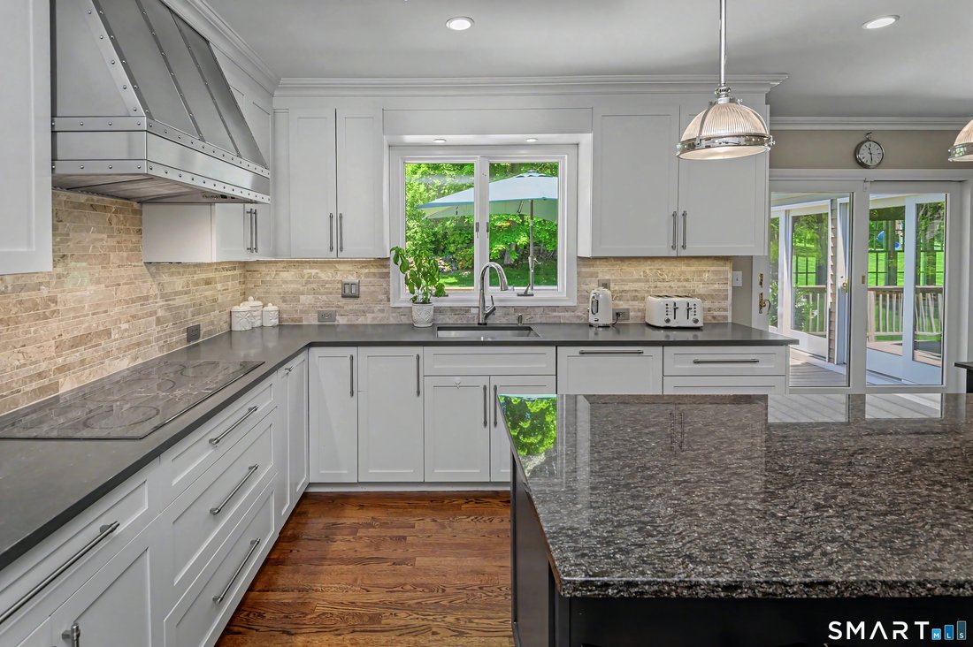 House in Ridgefield, Connecticut, United States 4 - 18032975
