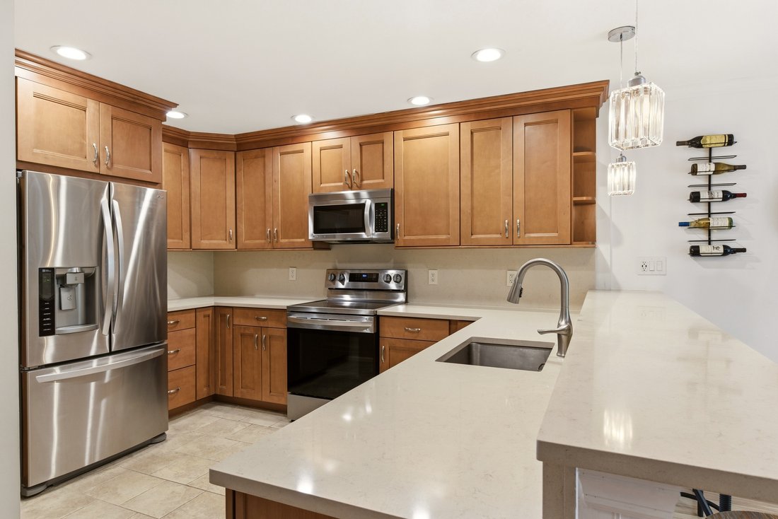 Townhouse in Halesite, New York, United States 4 - 18032862