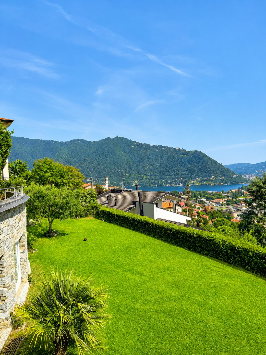 Villa in Cernobbio, Lombardy, Italy 3 - 18033529