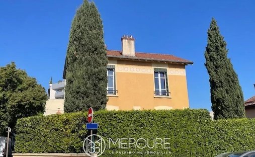 Townhouse in Bissardon, Caluire-et-Cuire, France 1