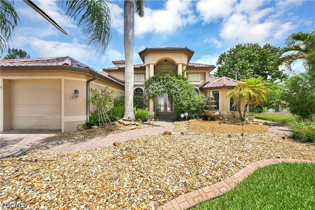 House in Cape Coral, Florida, United States 1 - 17552296