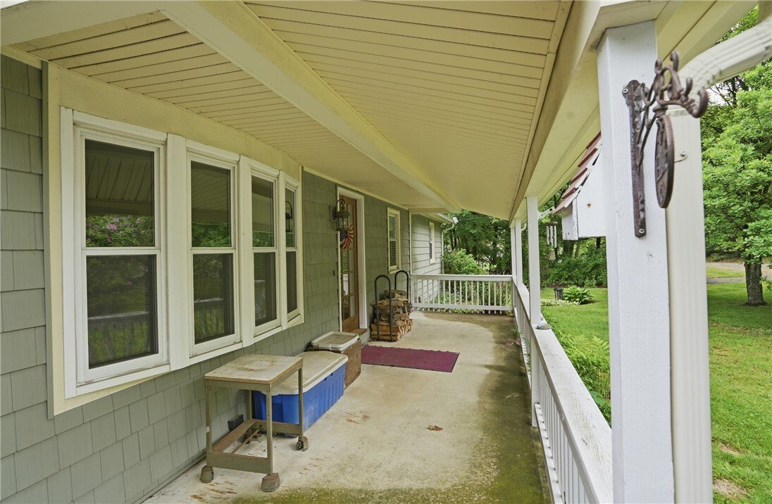 House in West Greenwich, Rhode Island, United States 2 - 18033189