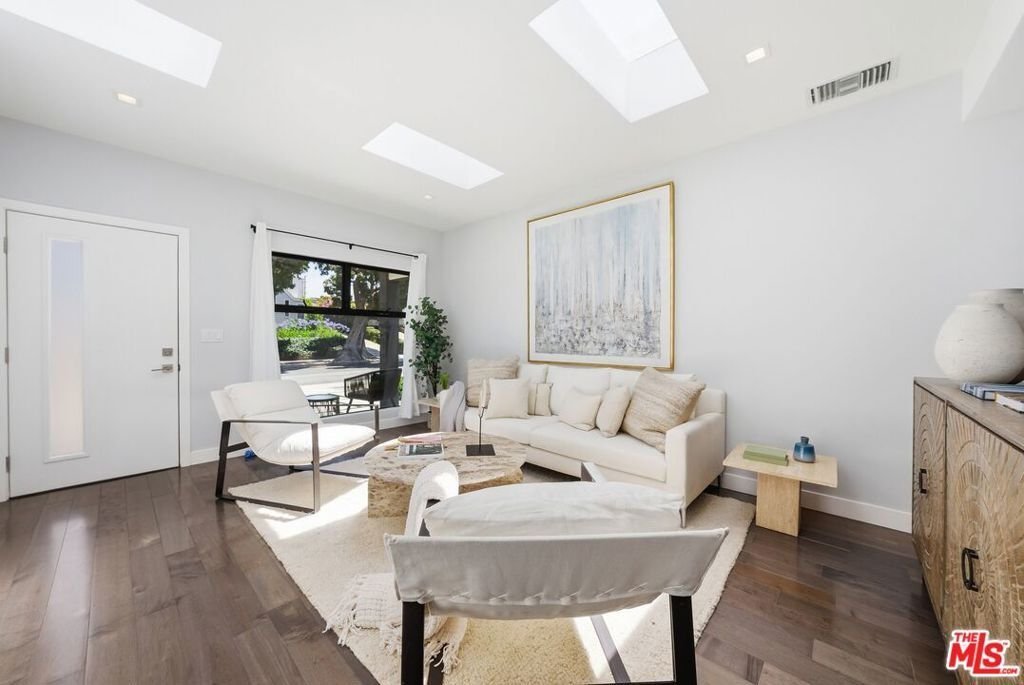 House in Los Angeles, California, United States 2 - 18032960