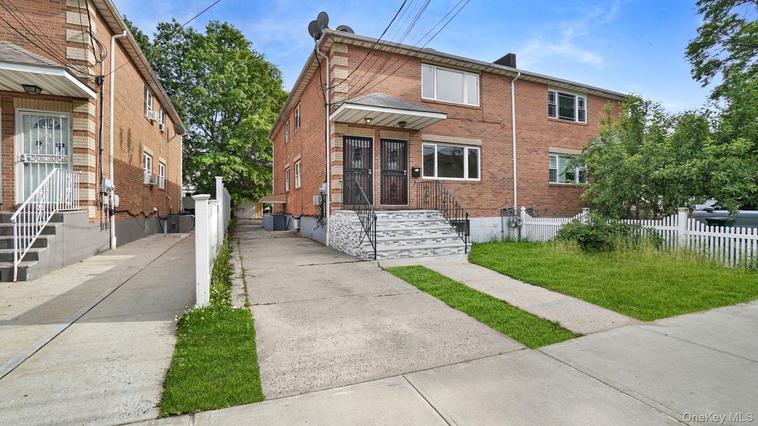 House in New York, New York, United States 2 - 17968972