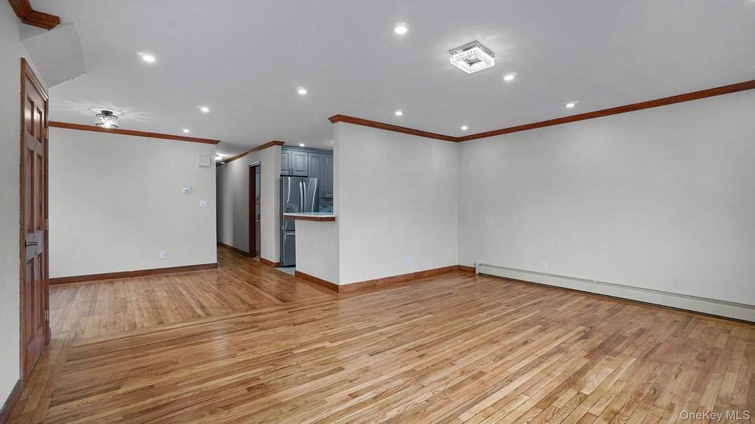 House in New York, New York, United States 5 - 17968972