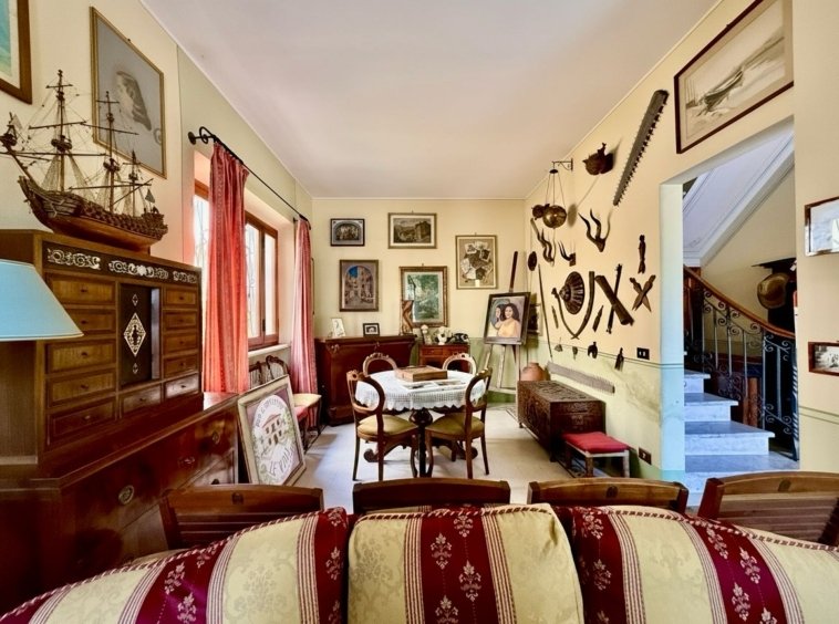 Villa in Historic Center, Viareggio, Tuscany 5 - 18025881