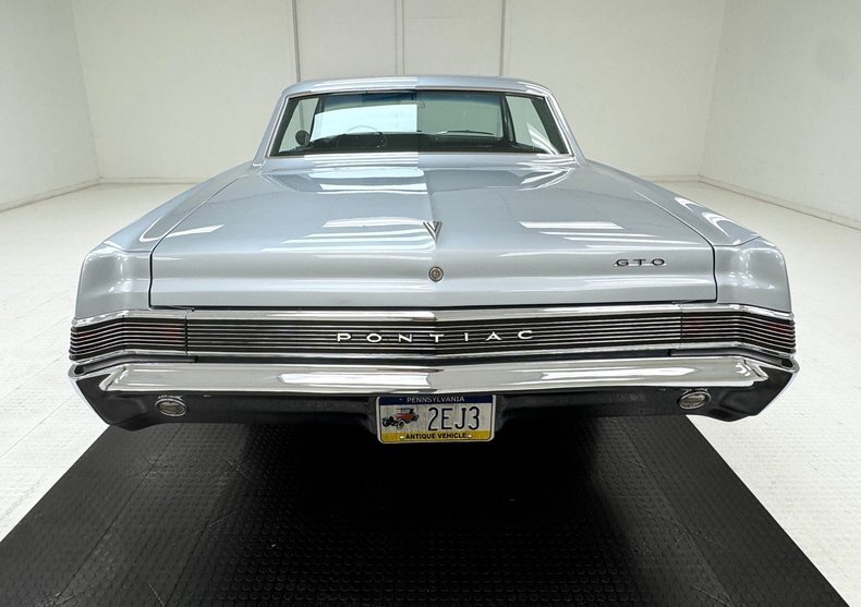 Coupe in Morgantown, United States 4 - 18033835