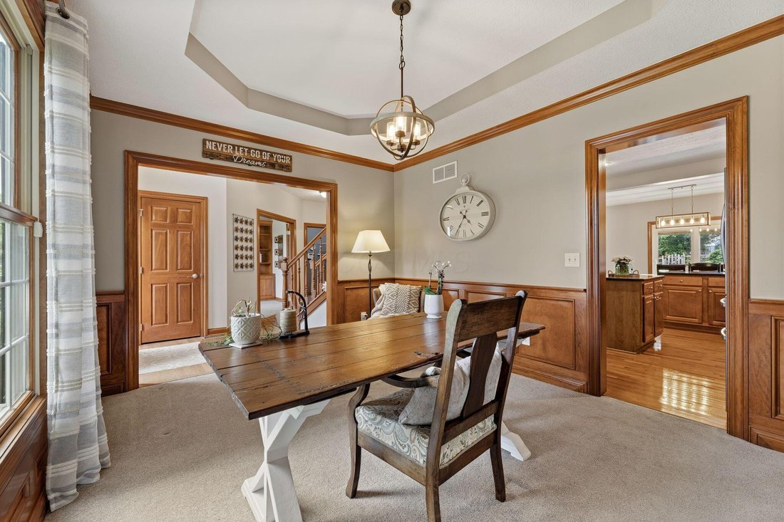 House in Lewis Center, Ohio, United States 5 - 18033060