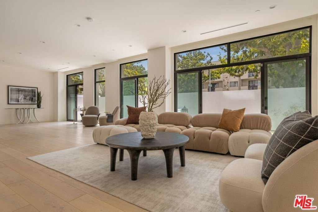 Condo in Beverly Hills, California, United States 4 - 18032955