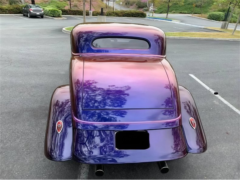 Coupe in Glendale, United States 2 - 18033427
