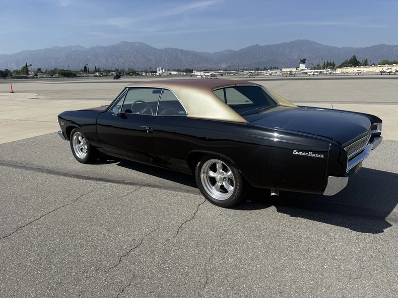 Coupe in Glendale, United States 5 - 18033786