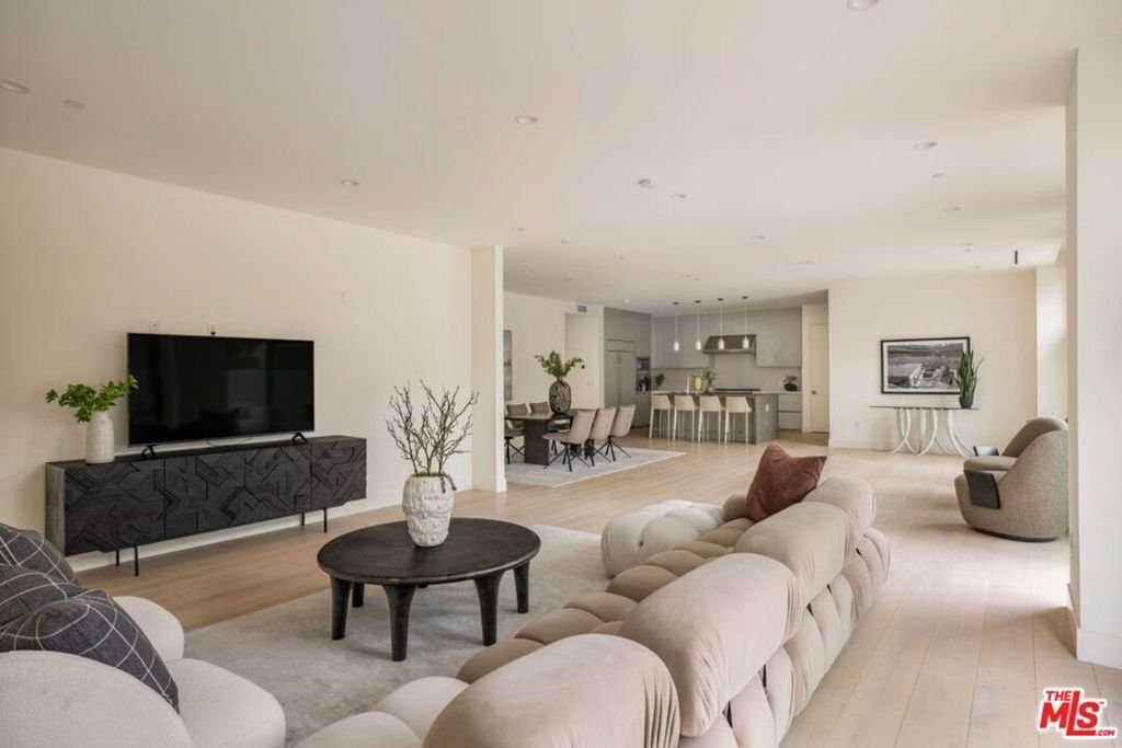 Condo in Beverly Hills, California, United States 3 - 18032955
