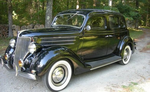 1936 Ford Deluxe Sedan in Glendale, United States 1
