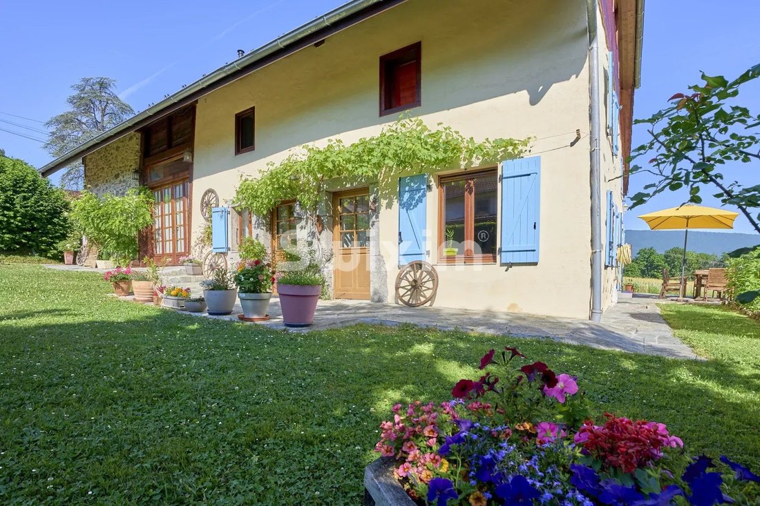 House in Pers-Jussy, Auvergne-Rhône-Alpes, France 4 - 18032905