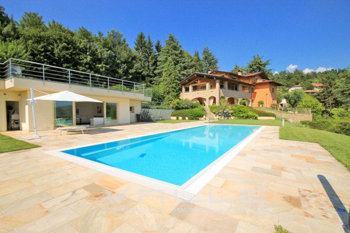 Villa in Cenate Sotto, Lombardy, Italy 1 - 18033610