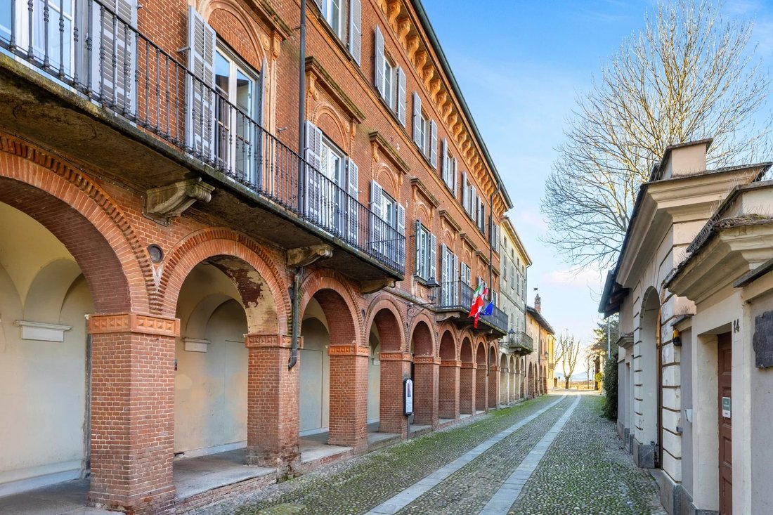 Farm Ranch in Poirino, Piedmont, Italy 2 - 18035325