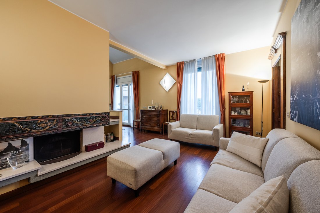 Penthouse in Lorenteggio - Giambellino, Milan, Italy 2 - 18034069