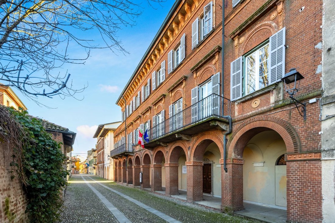 Farm Ranch in Poirino, Piedmont, Italy 1 - 18035325