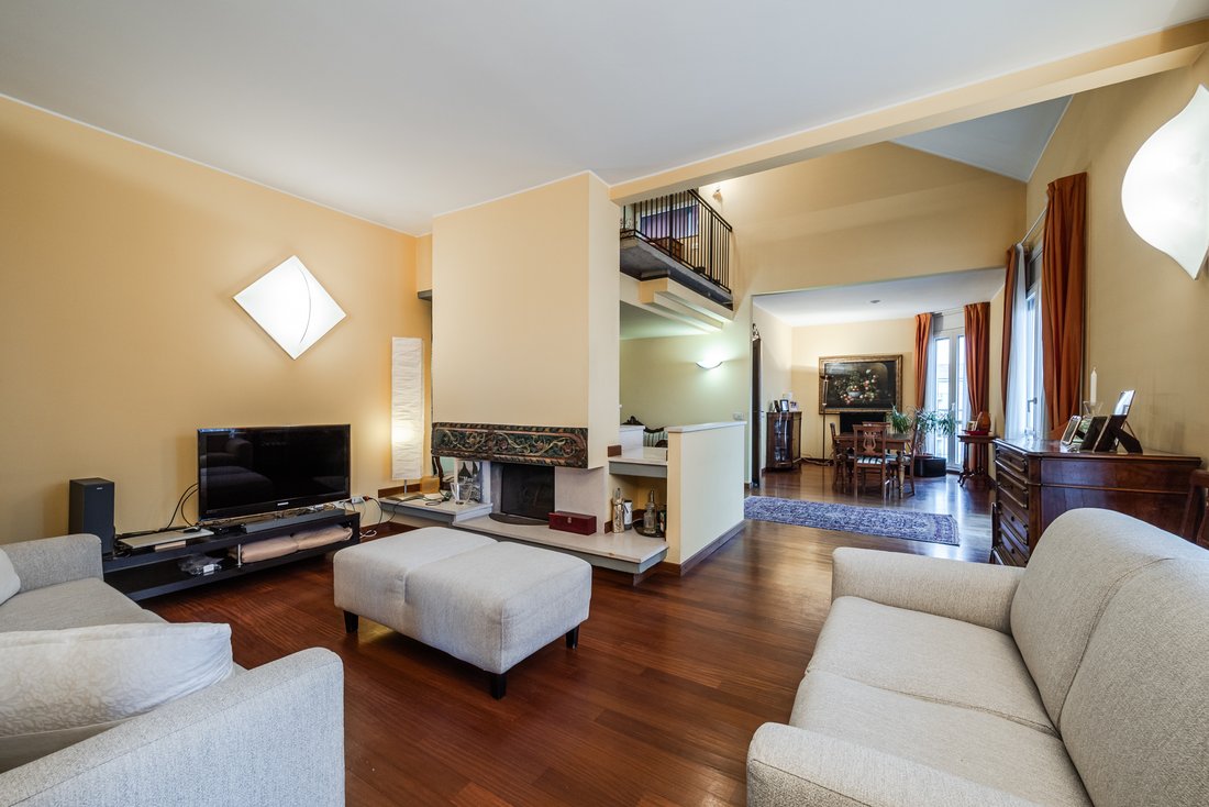 Penthouse in Lorenteggio - Giambellino, Milan, Italy 1 - 18034069