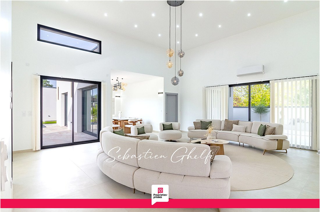 Villa in Romorantin Nord, Romorantin-Lanthenay, France 5 - 18034736