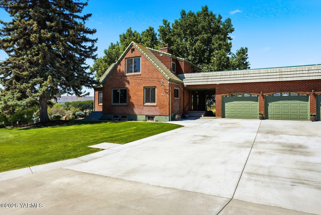 House in Yakima, Washington, United States 3 - 18034930