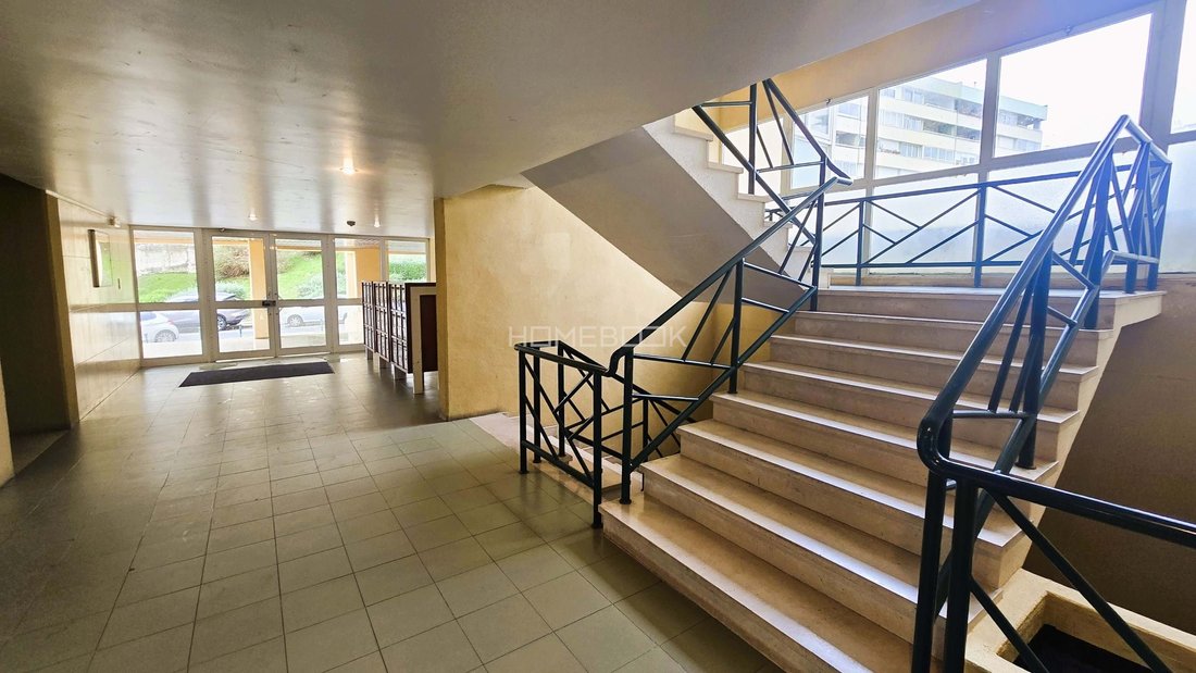Apartment in Paco de Arcos, Lisbon, Portugal 5 - 18035357