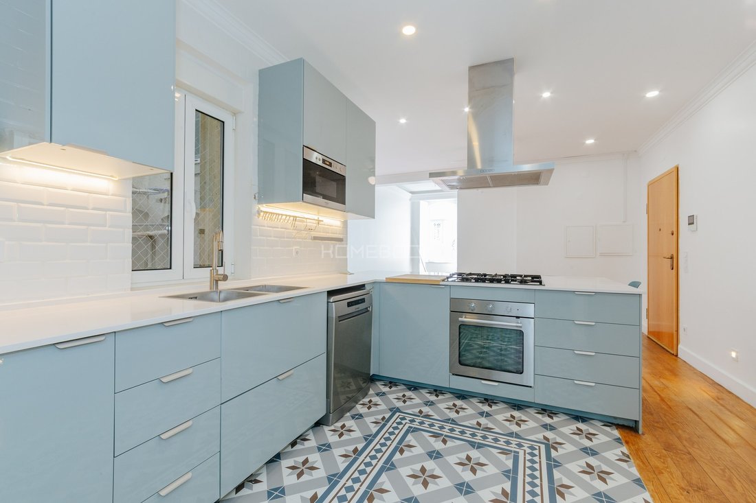 Apartment in Arroios, Lisbon, Portugal 4 - 18035362