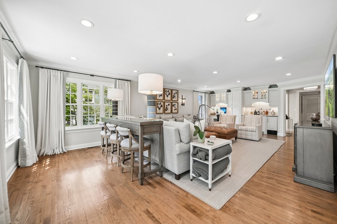 Short Hills, New Jersey, United States 3 - 18034515