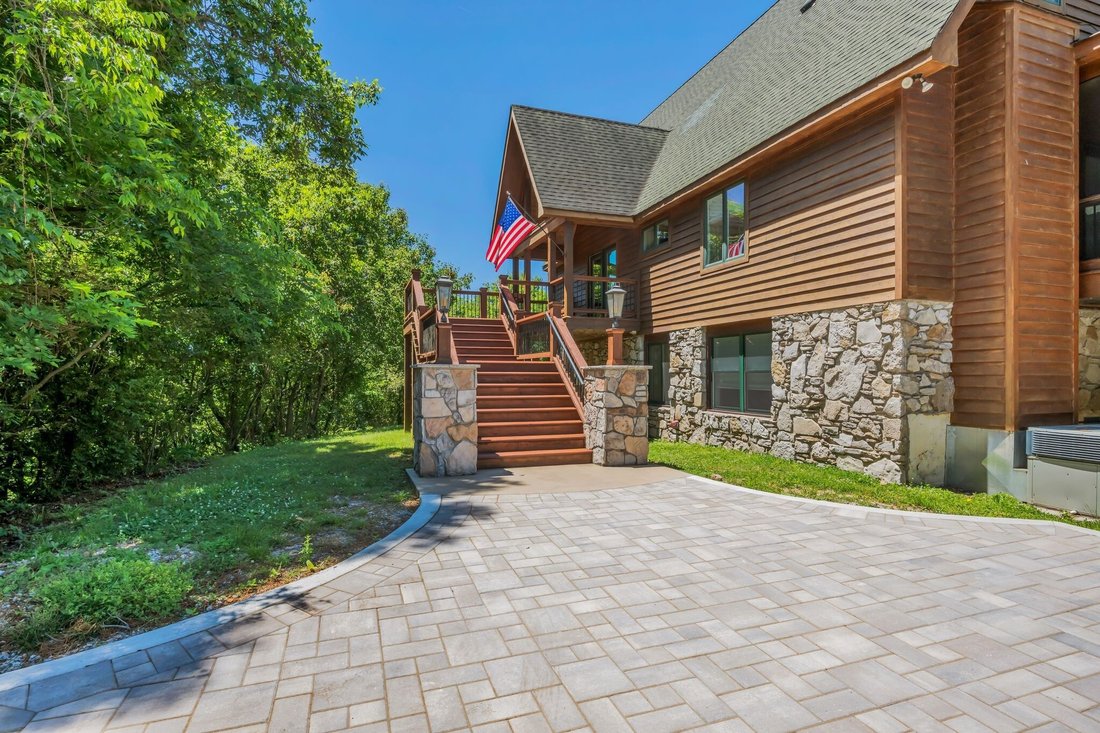 House in Williamsport, Tennessee, United States 4 - 18033627
