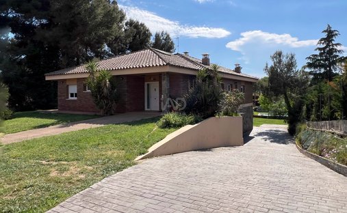 Townhouse in Sabadell, Catalonia, Spain 1