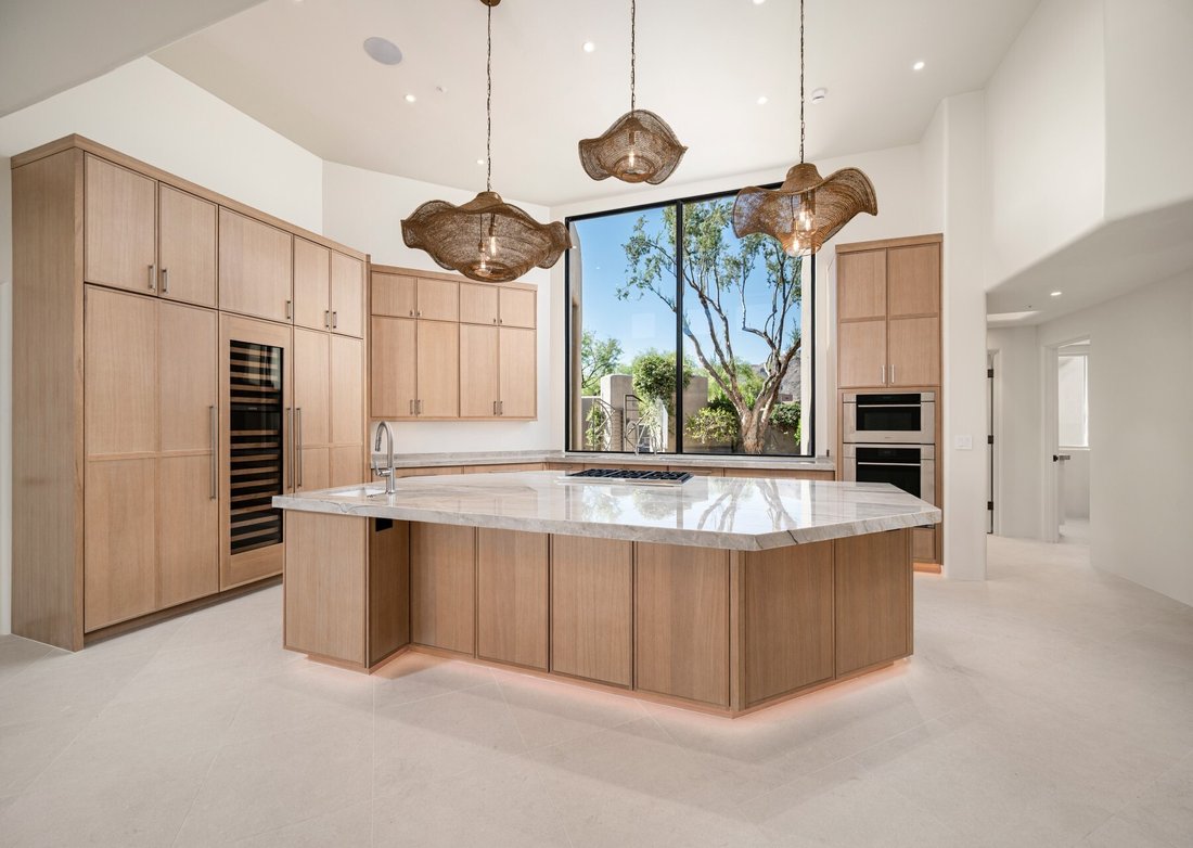 Scottsdale, Arizona, United States 5 - 18034420