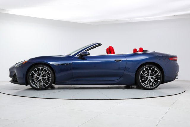 Cabriolet in Fort Lauderdale, FL, United States 2 - 18034345