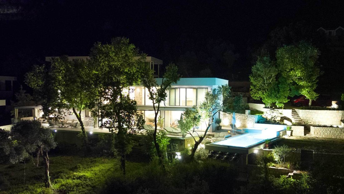 Villa in Podi, Herceg Novi Municipality, Montenegro 2 - 18035293