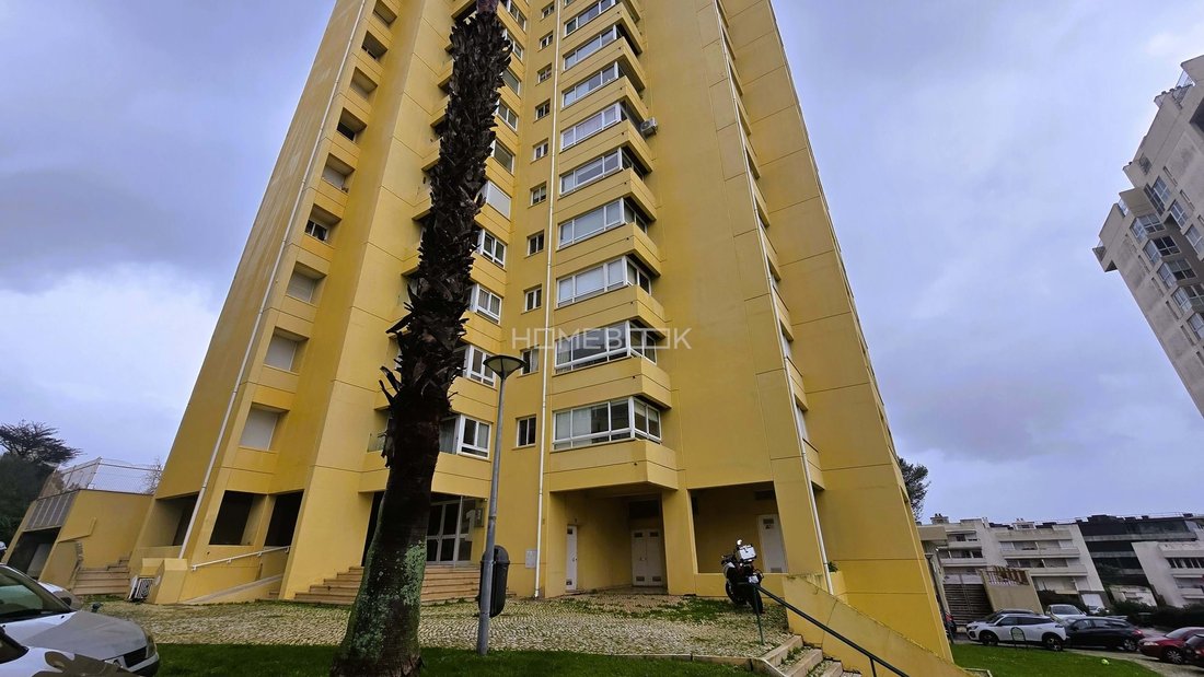 Apartment in Paco de Arcos, Lisbon, Portugal 1 - 18035357