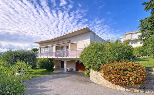 Haus in Saint-Laurent-du-Var, Provence-Alpes-Côte d'Azur, Frankreich 1