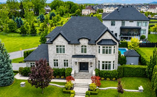 Maison à Brossard, Québec, Canada 1