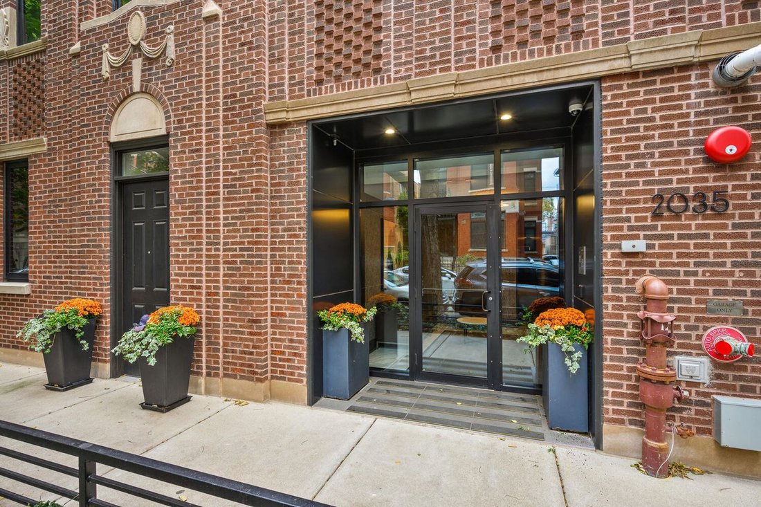 Condo in Chicago, Illinois, United States 2 - 18034584