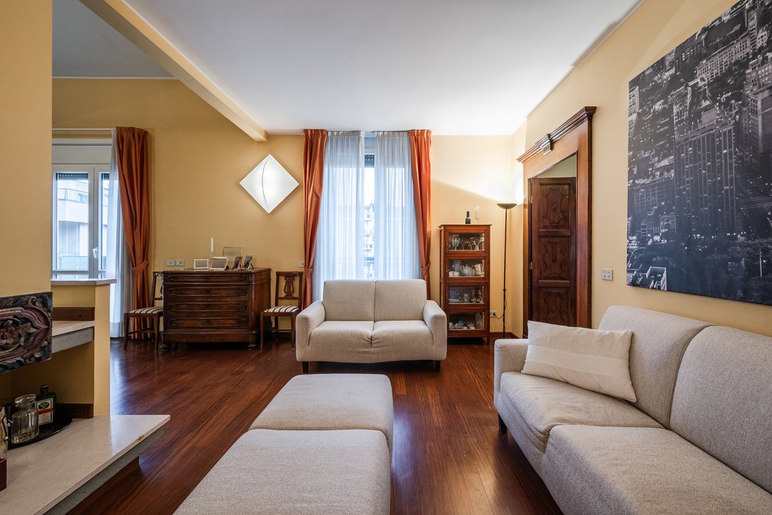 Penthouse in Lorenteggio - Giambellino, Milan, Italy 3 - 18034069