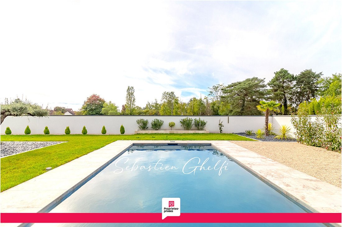Villa in Romorantin Nord, Romorantin-Lanthenay, France 3 - 18034736